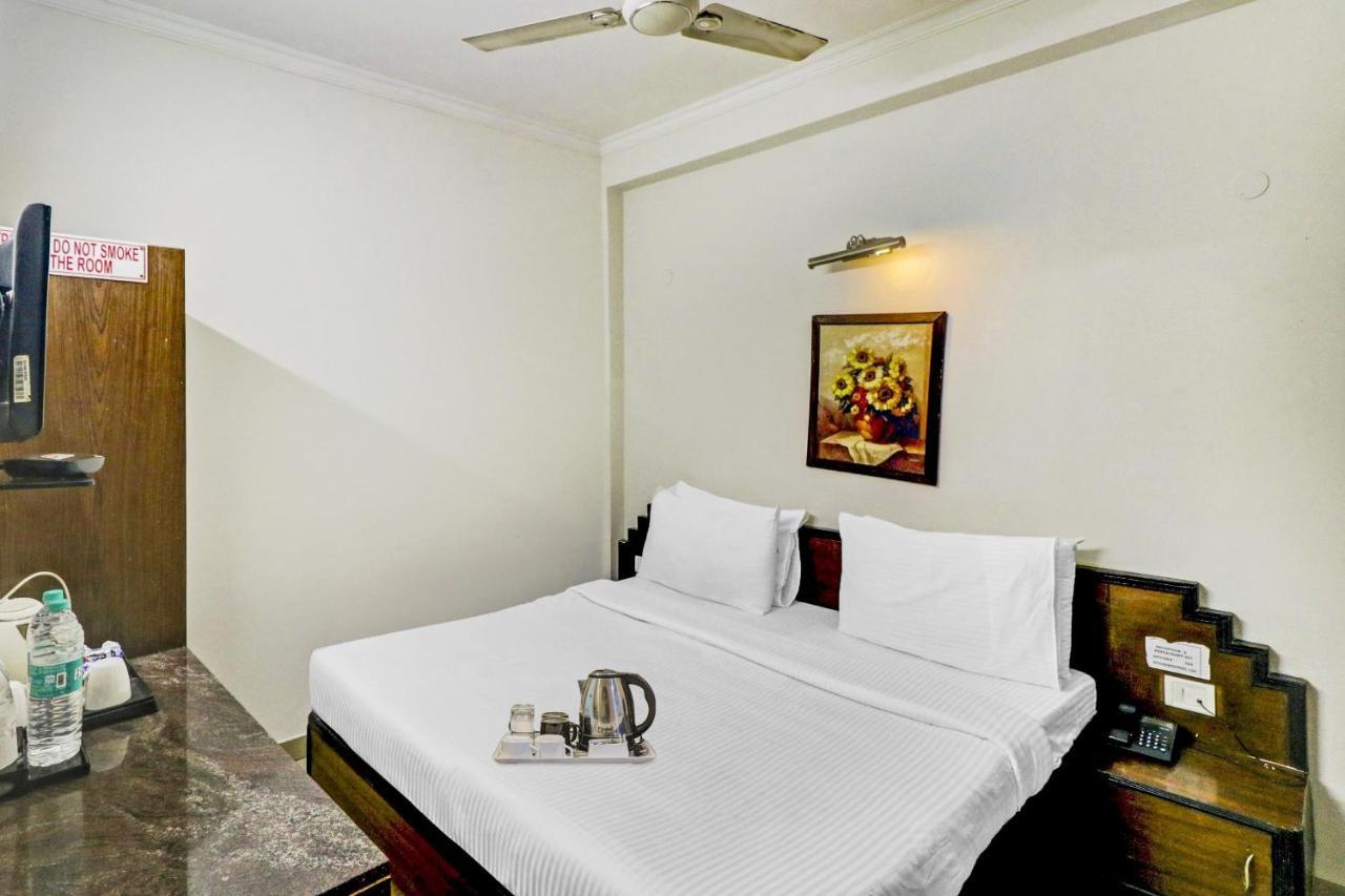 แคปิตัล โอ 4051 ลา แซฟไฟร์ Hotel นิวเดลี ภายนอก รูปภาพ