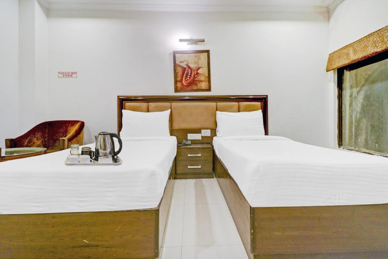 แคปิตัล โอ 4051 ลา แซฟไฟร์ Hotel นิวเดลี ภายนอก รูปภาพ