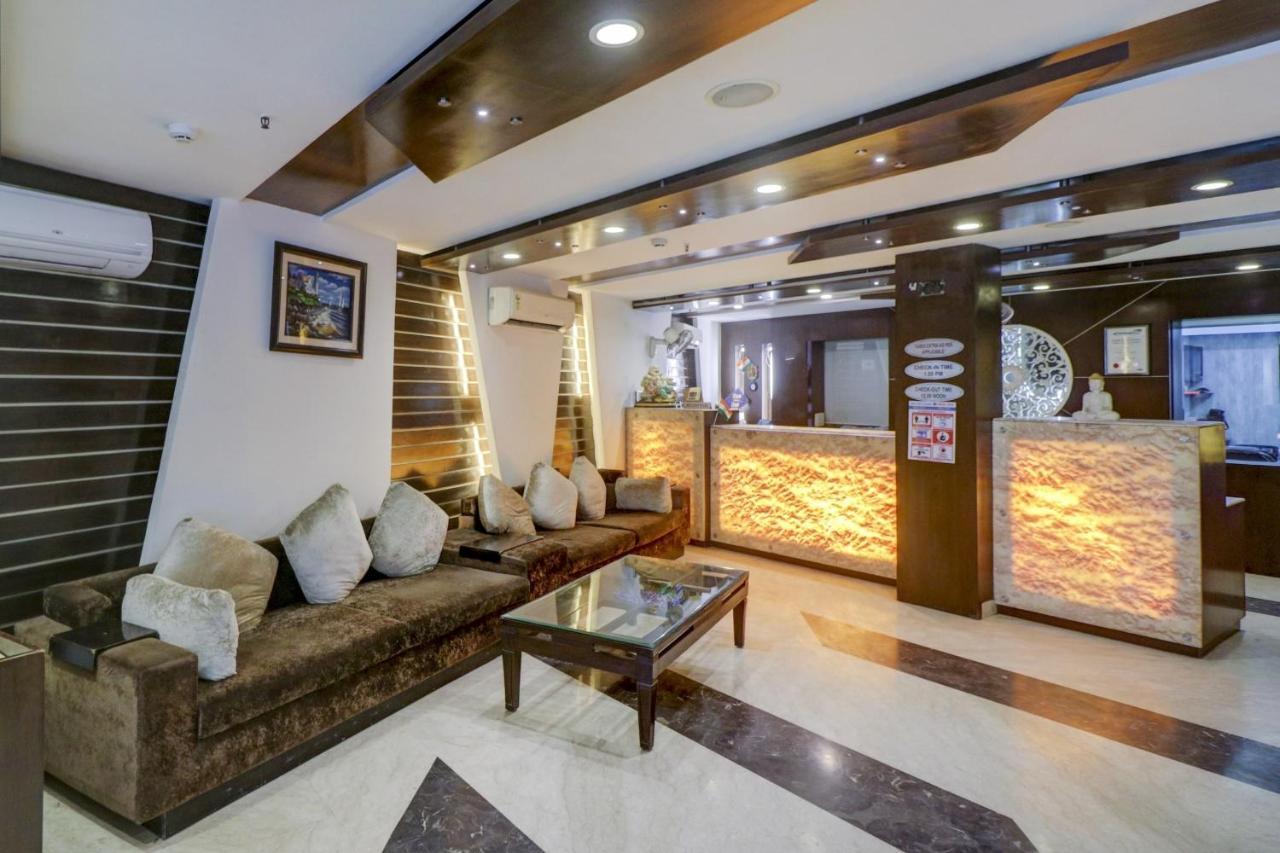 แคปิตัล โอ 4051 ลา แซฟไฟร์ Hotel นิวเดลี ภายนอก รูปภาพ