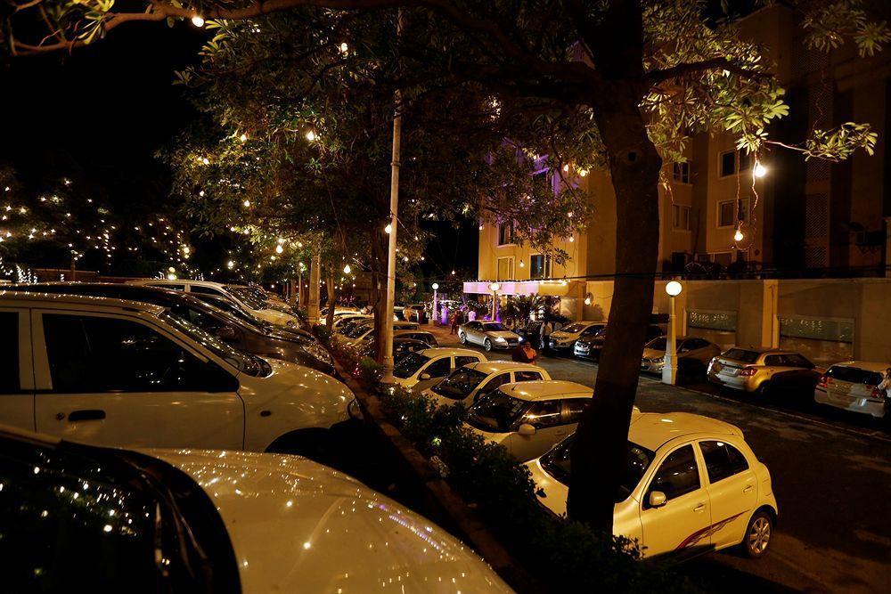 แคปิตัล โอ 4051 ลา แซฟไฟร์ Hotel นิวเดลี ภายนอก รูปภาพ